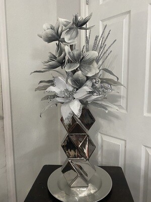 Vase Silver with Magnolias