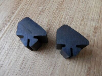 Aanslagrubber / stootrubber achterklep VW Caddy MK1 Aanslagrubber / stootrubber achterklep VW Caddy MK1