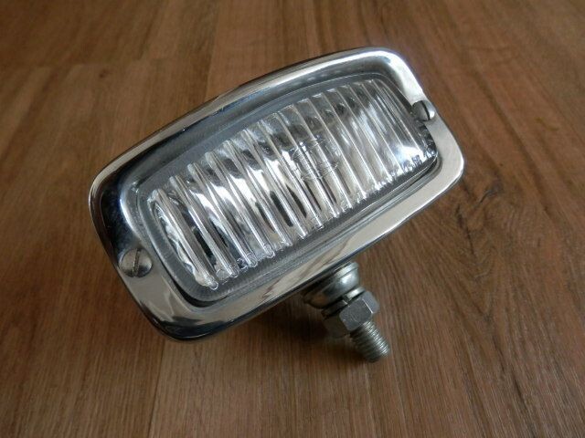 Achteruitrijlamp chroom, Hella.