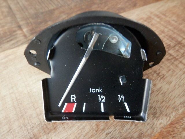 Benzinemeter electrisch, Kever na 08-1967 + 181