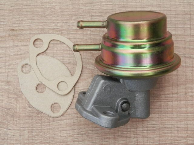 Benzinepomp, na 07-1973, B-kwaliteit.