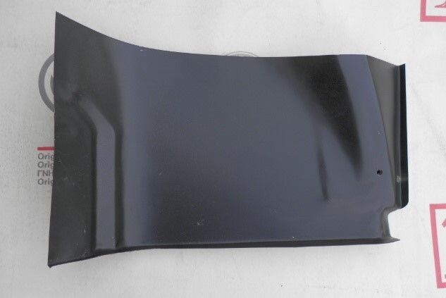 Binnenspatbord reparatiedeel links, 1302/1303.