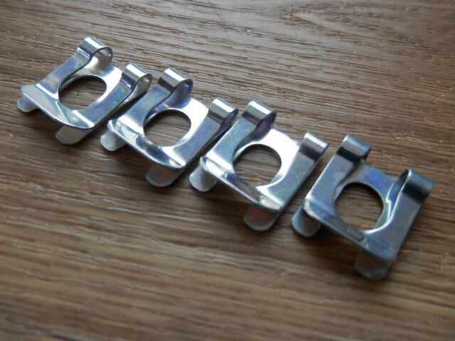 Borgklemmetjes voor kofferscharnieren, set 4 stuks.