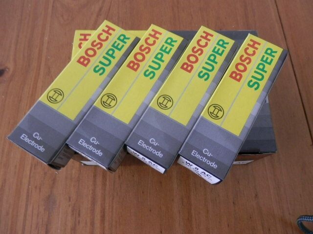 Bougie Bosch W8AC standaard, set 4 stuks.