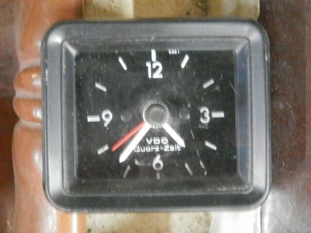 Dashboard klokje VW Kever 1303, Quartz