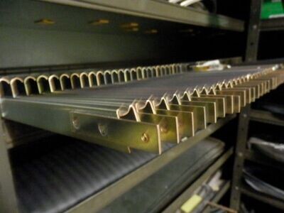 Klemlijst draairaam achter rechts, cabrio Klemlijst draairaam achter rechts, cabrio