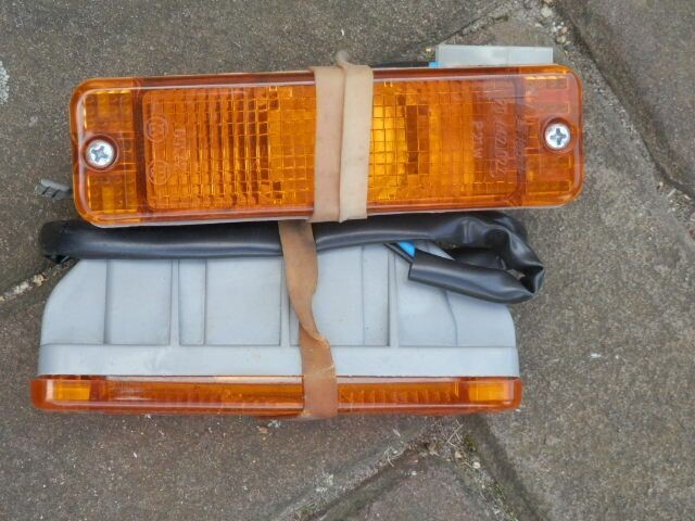 Knipperlichten voor in bumper, Hella, NOS
