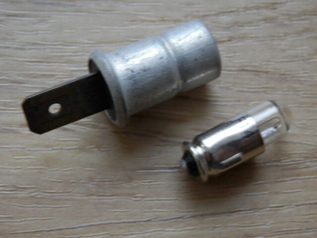 Lamp o.a. voor dashboard en instrumenten verlichting, 12 volt