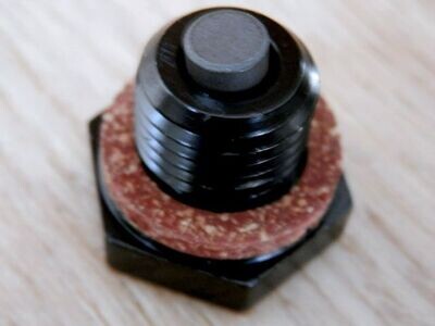 Olie aftapplug met magneet