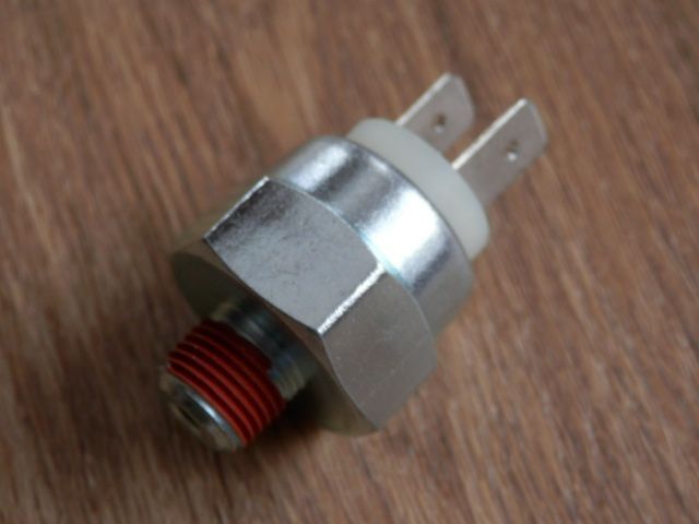 Remdrukschakelaar 2-polig, A kwaliteit