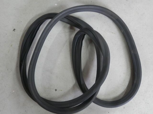 Rubber achterruit VW Caddy MK1