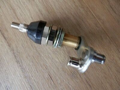 Ruitenwisser asje links, Kever 1300, 1500 en 1302 Ruitenwisser asje links, Kever 1300, 1500 en 1302