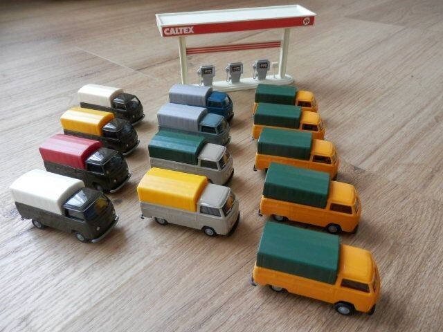 Schaalmodel VW Bus T2 PickUp met huif 1:87