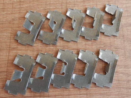 Sierlijst klemmetjes voor brede treeplanklijsten tot 08-1967