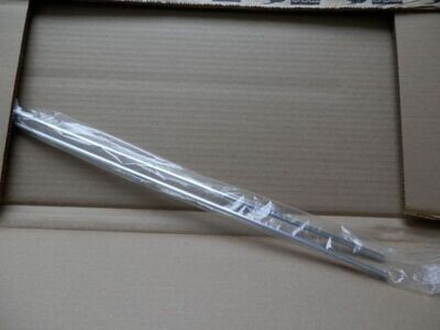 Sierlijst voorruitrubber VW Kever Cabriolet 08-1957 tot 08-1964 Sierlijst voorruitrubber VW Kever Cabriolet 08-1957 tot 08-1964