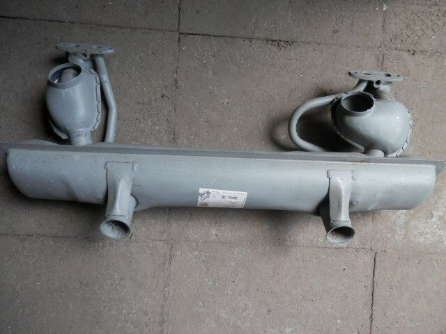 Uitlaat voor 1300/1600 cc. motoren met dubbele voorverwarming