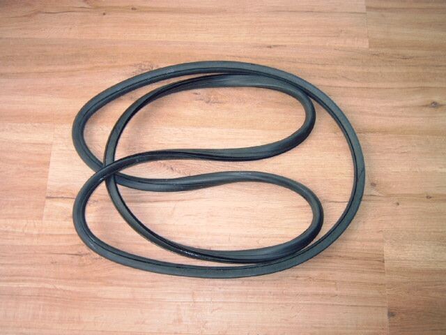 Voorruit rubber Golf MK1, geschikt voor sierlijst