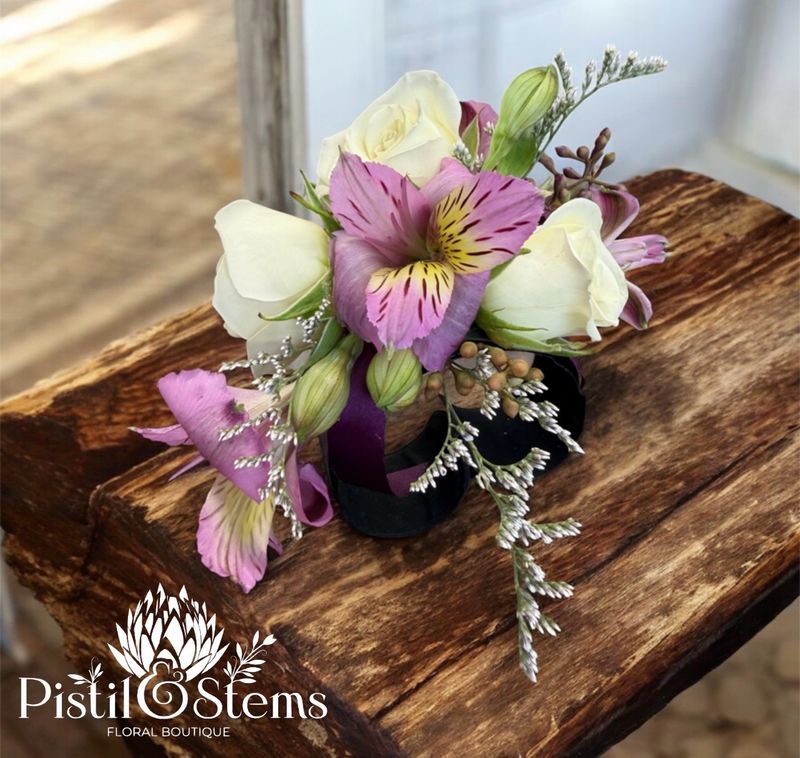 Mother's Day Kids DIY Wrist Coursage