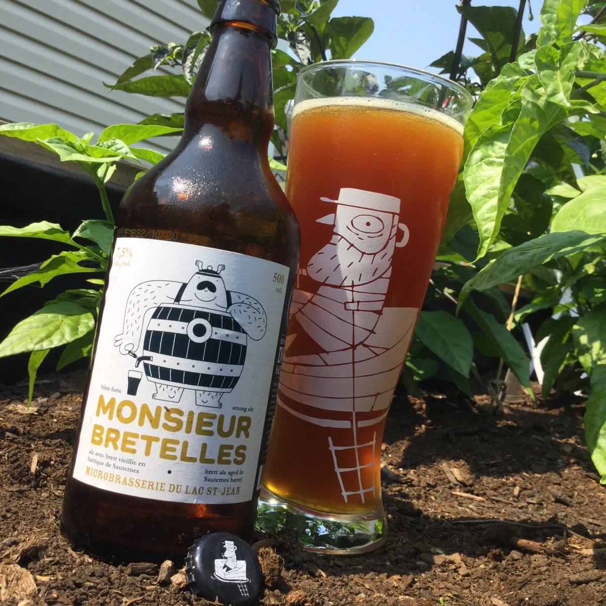LAC ST-JEAN MONSIEURS BRETELLES 7.5% ALC BOUTEILLE 500 ML