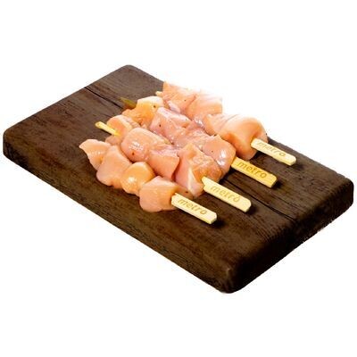 Brochettes de poulet 2 souvlakis par barquette env. 220gr 30,84$/kg 13,99$/lb