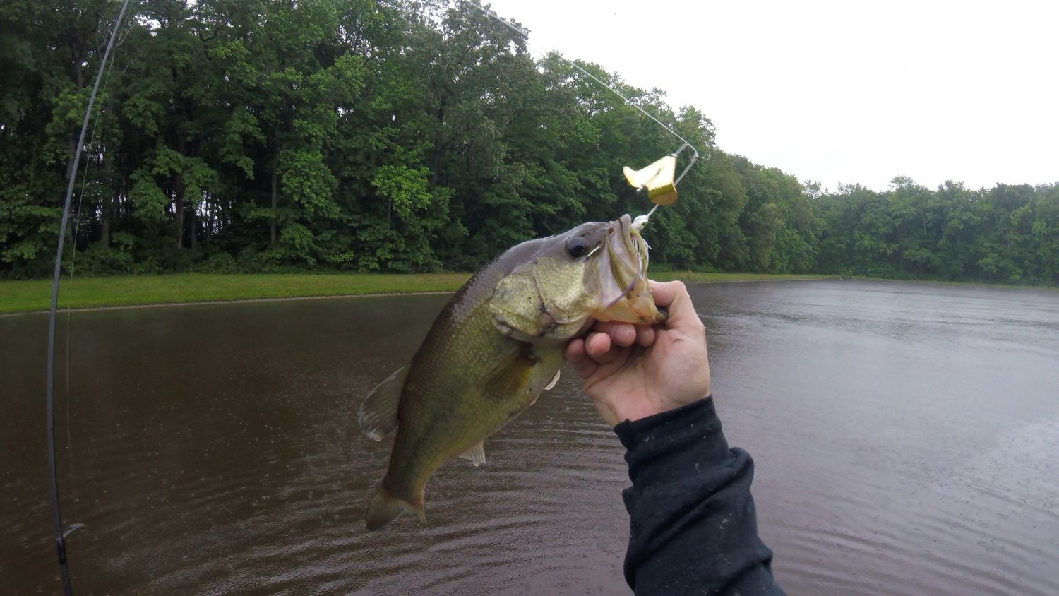 Instigator Buzzbait - 1/4 oz