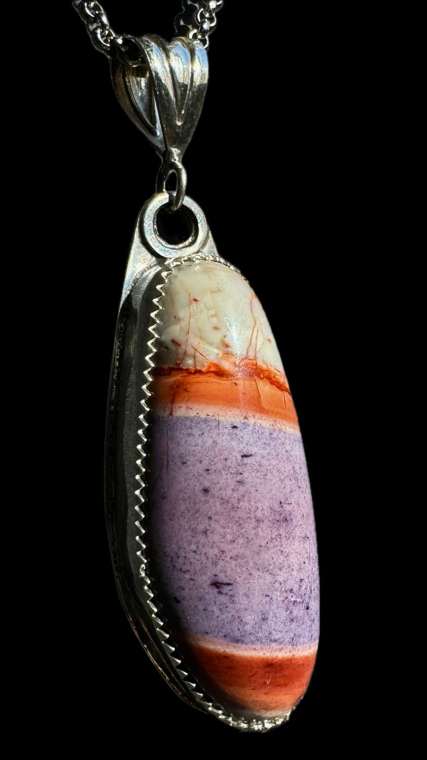 Purple banded Nevada Chalcedony 925 Silver pendant