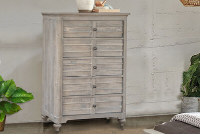 WILMINGTON CHEST