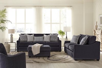 DAKOTA NAVY CHAIR