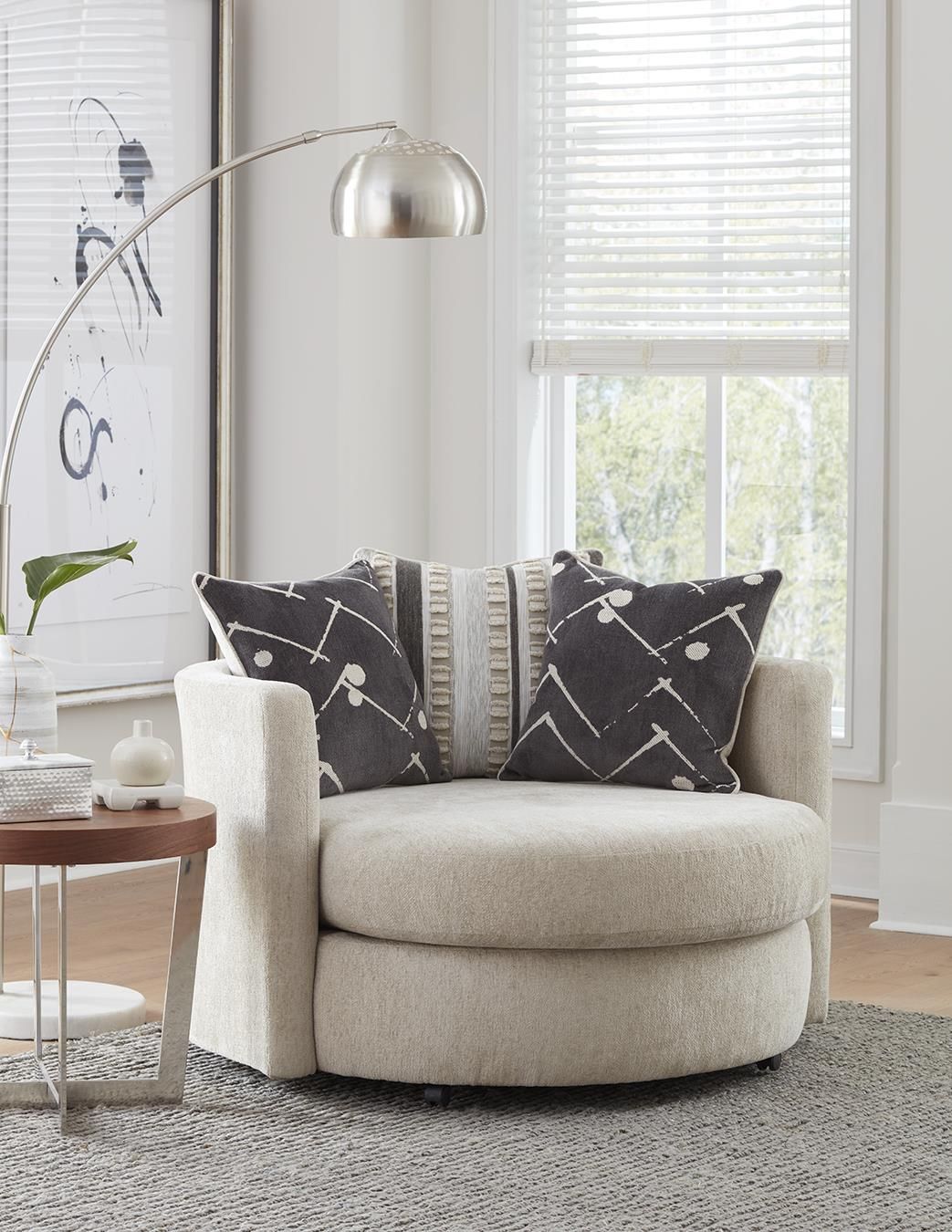 PERSIA BEIGE SWIVEL CHAIR