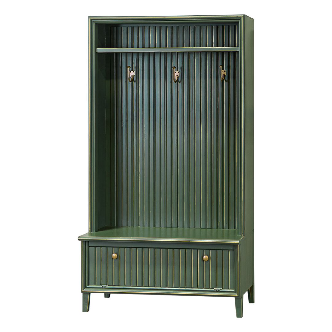 RILEY HALL TREE - GOLDEN GREEN