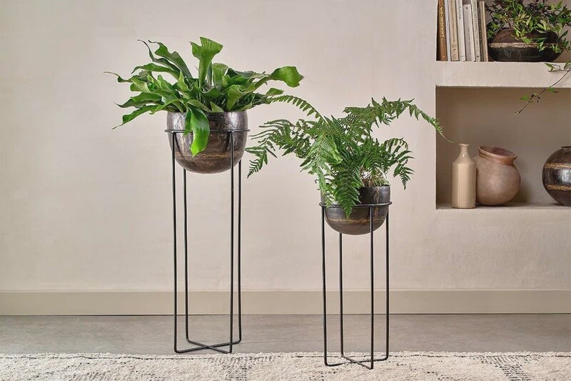 Endo Reclaimed Iron Planter large