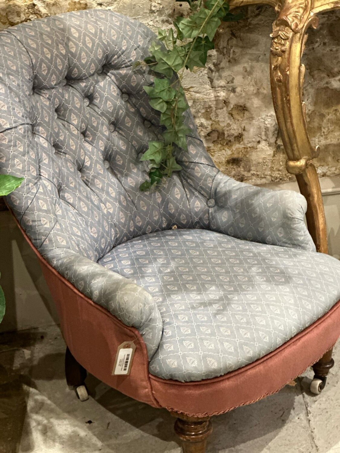 Upholstered Button Back Chair/Large