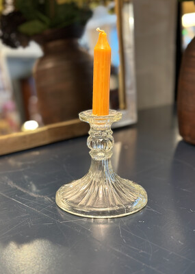 Wide base candlestick