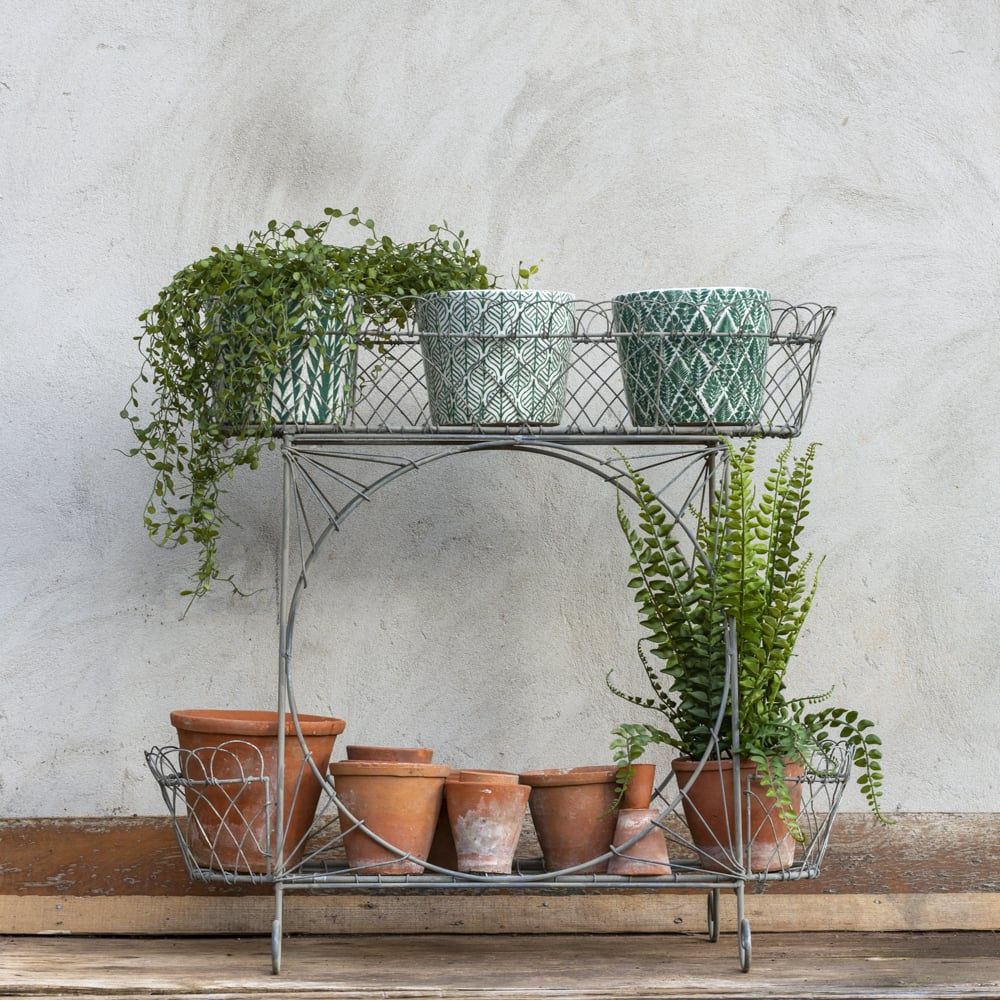G I Wire Two Tier Planter