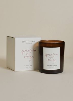 P &amp; A Geranium &amp; Orange Candle