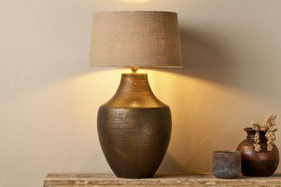 Tanda Etched Statement Table Lamp/Antique Brass