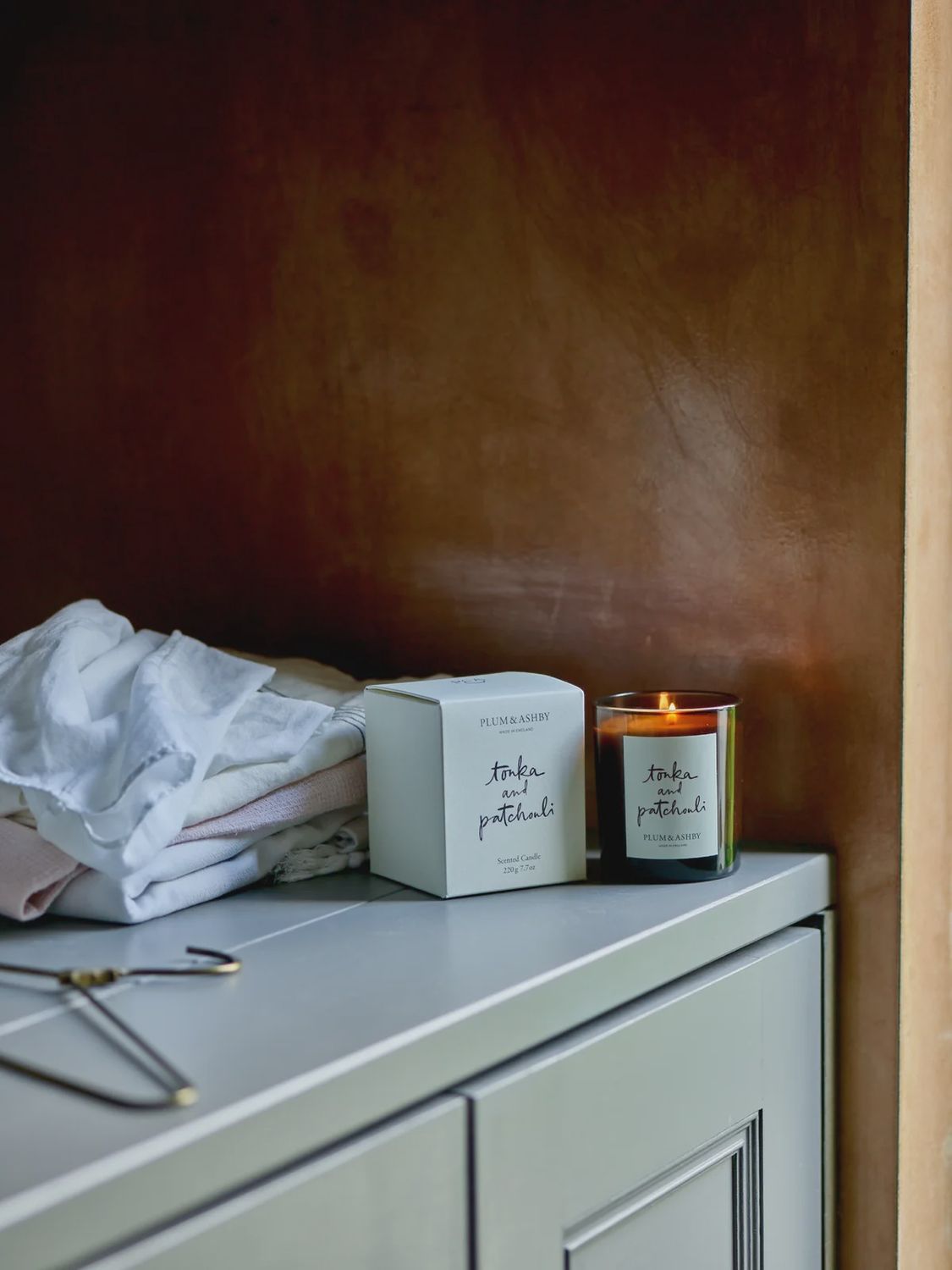 P&amp;A Tonka &amp; Patchouli Candle