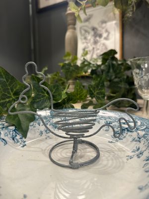 Wire Egg Cup
