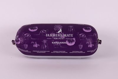 Farmer&#39;s Mate Kangaroo Dog Roll 1.5kg
