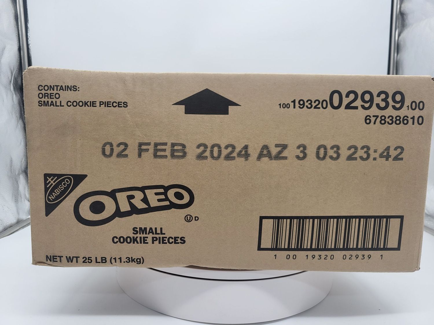 Oreo cookie crumble 25 lb