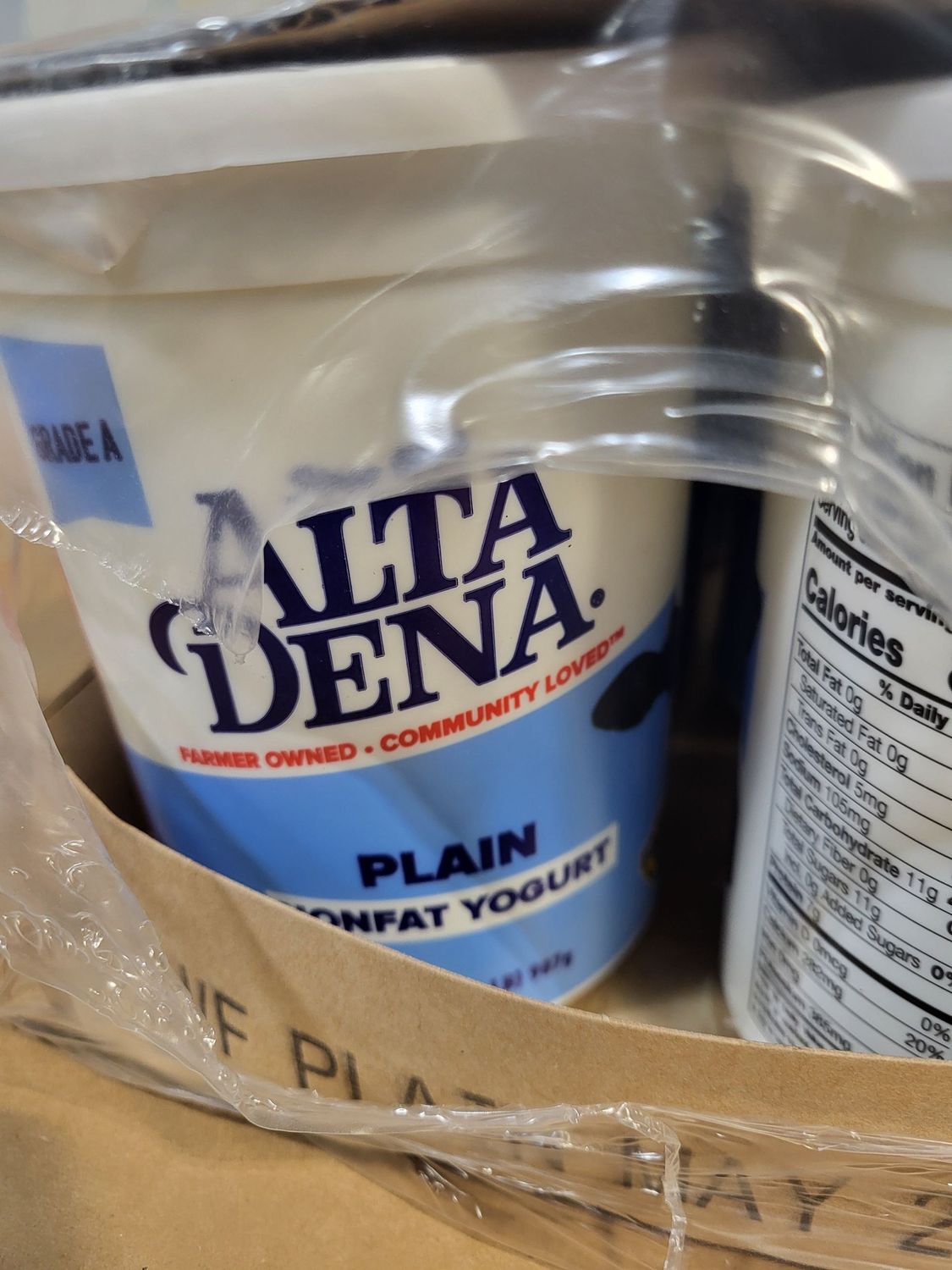 Alta Dena yogurt Nonfat plain 6/32oz