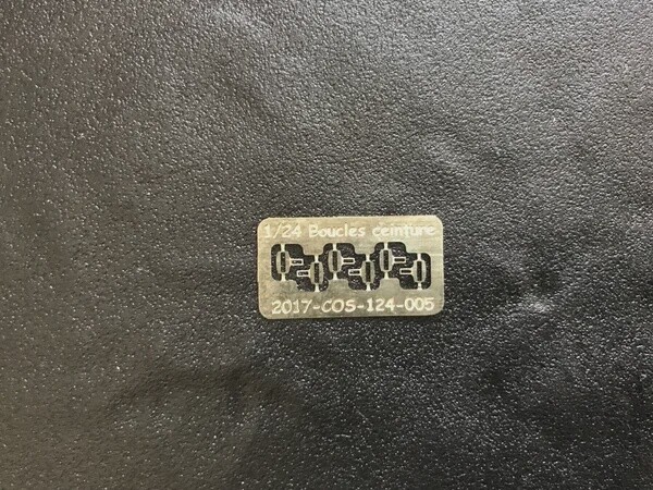 6 buckles