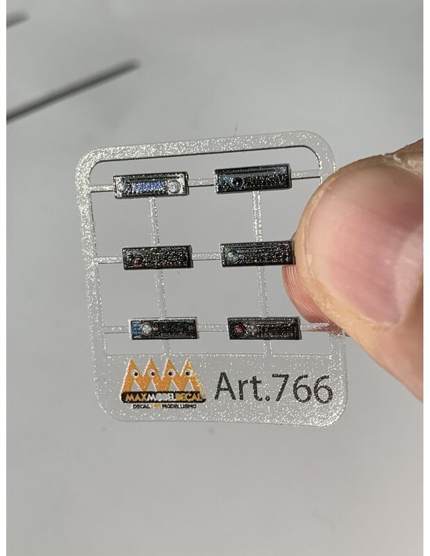 Car radio accessories 1:24 - 3D - M766