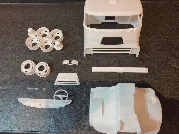 1/24 Daf cabine 2300 Do-series, trapeziumgril