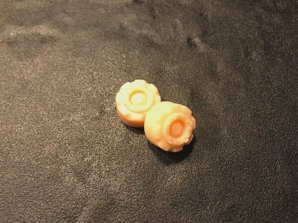 1/24 Scania 4/R Hub front axle drum 2 st