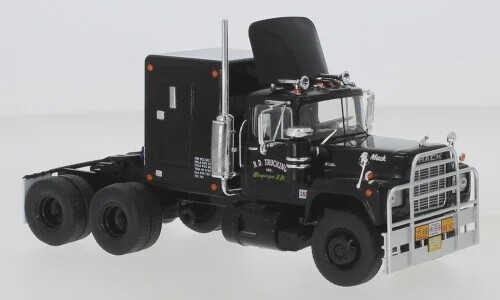 Mack R-series, zwart, 1966 TR100