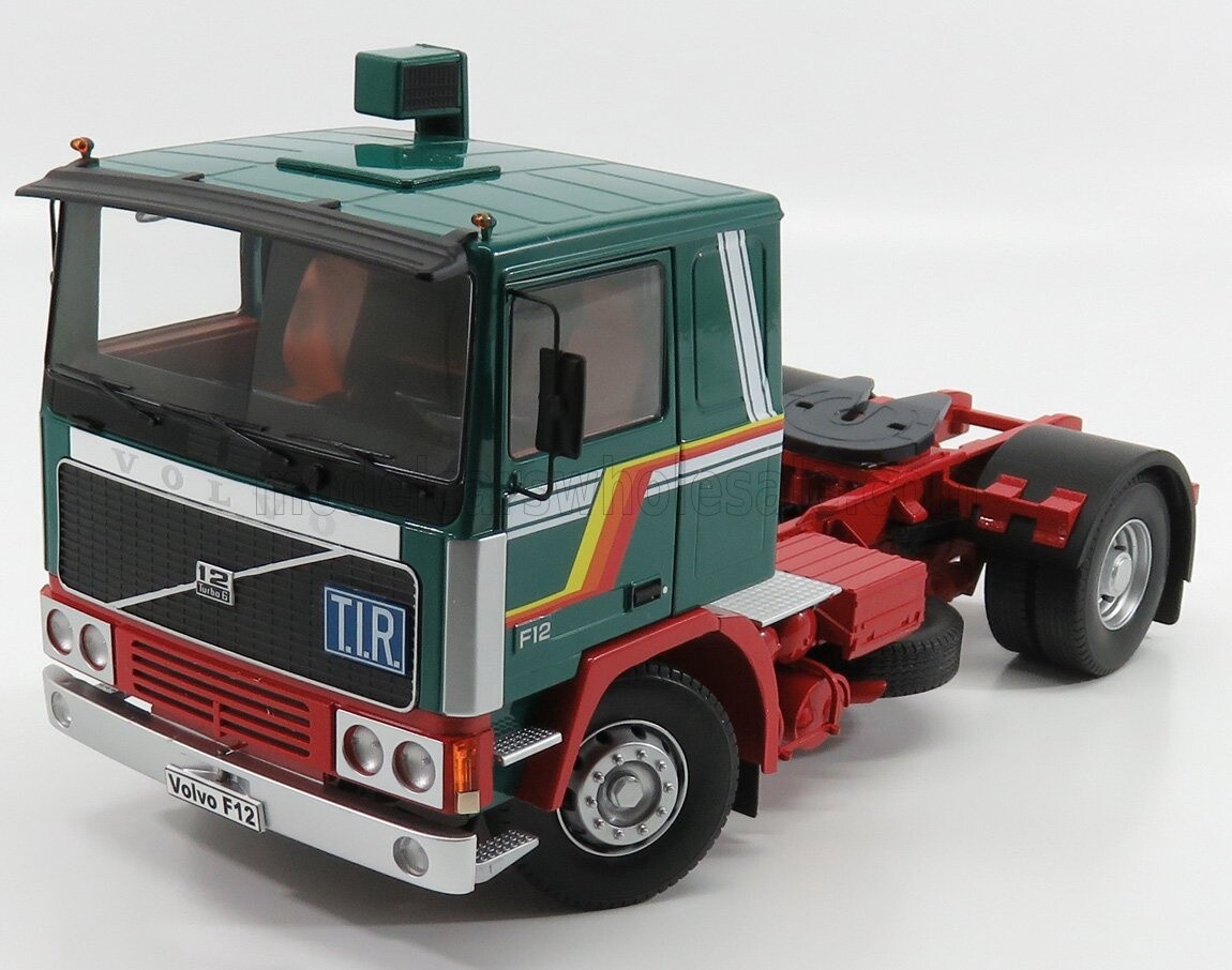 VOLVO - F12 TRACTOR TRUCK 1977 - GREEN RED