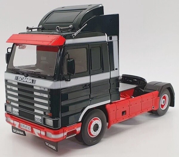 SCANIA 143 zwart