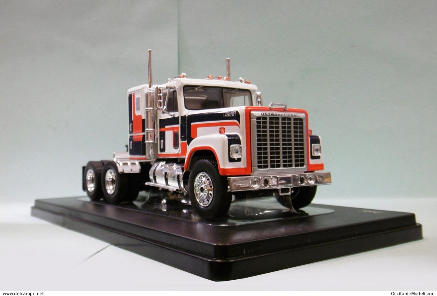 International transtar 4300 1980 TR153.22