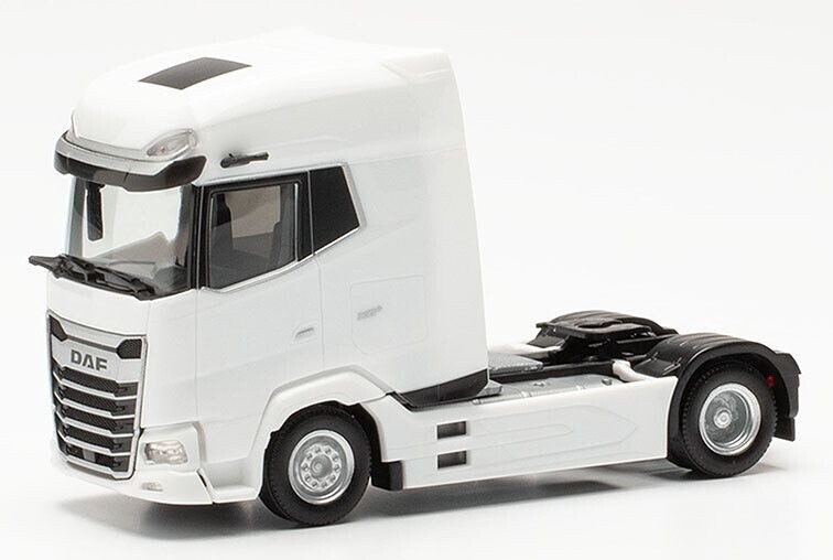 DAF XG+, wit